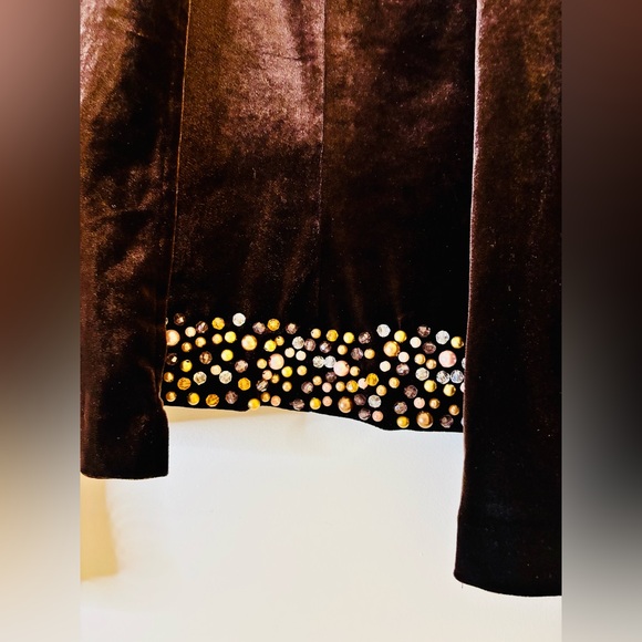 Elegant Velvet Tank and Cardigan Set with Beaded Trim Medium - Picture 3 of 5